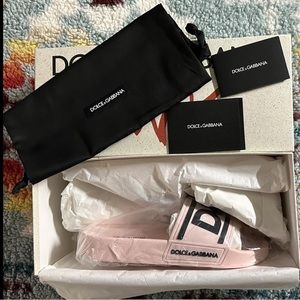 SOLD❗️NEW DOLCE & GABBANA Rubber beachwear slides with DG logo SIZE: 8 US